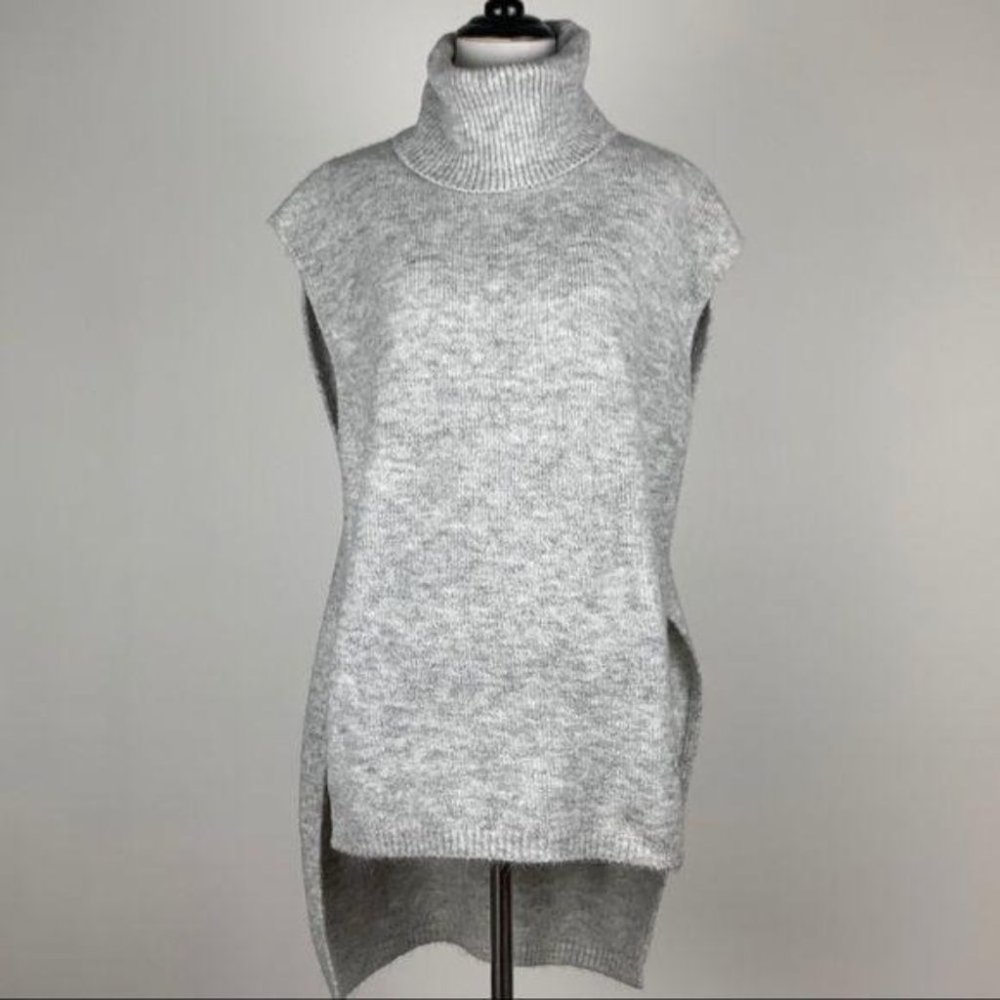 Rain + Rose sweater size S gray turtleneck tunic